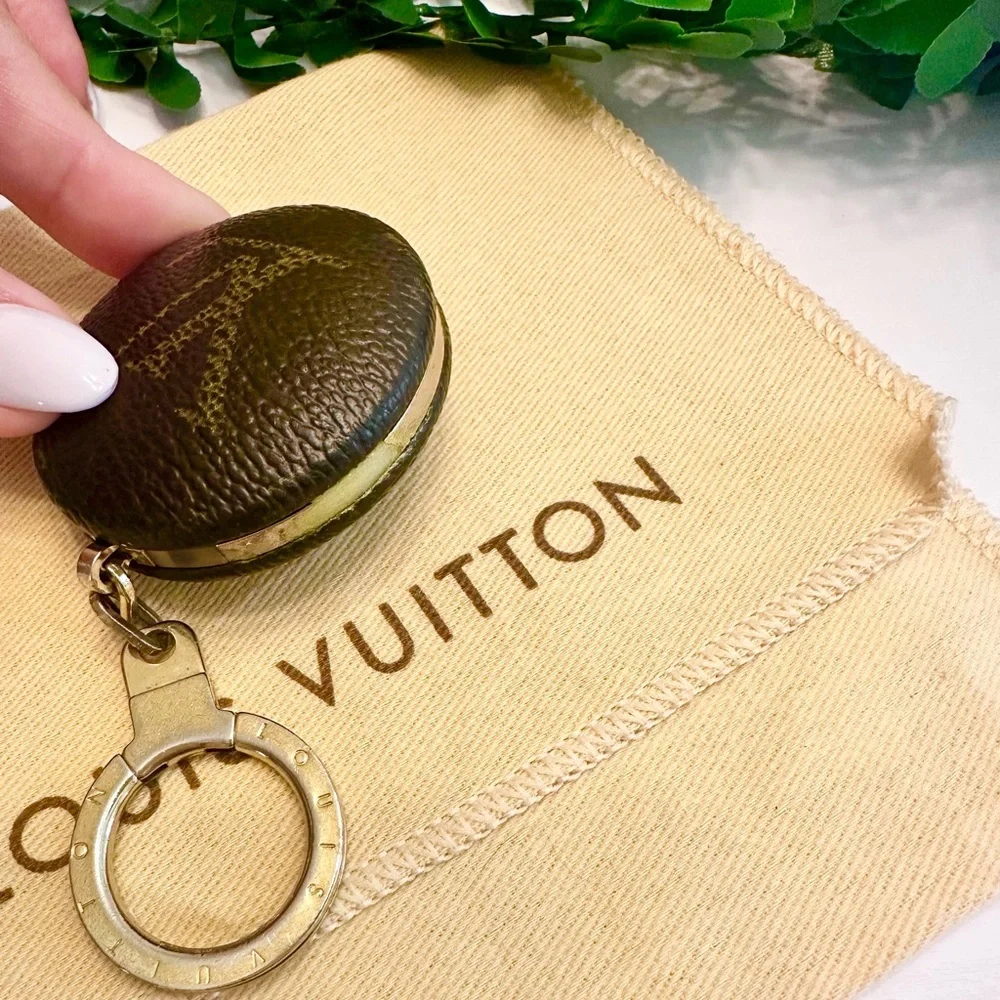 Louis Vuitton Black and Gold Key Holder